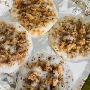 Pura diya chitou pitha (Guda